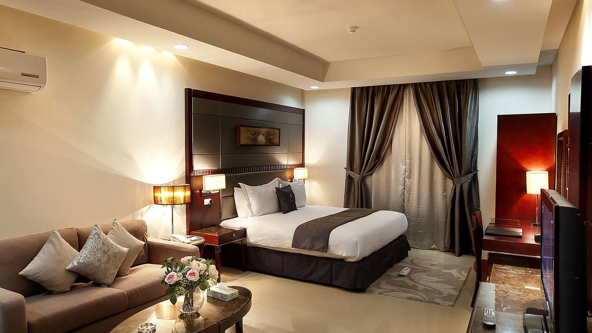 Intour Qurtoba Aparthotel Riyadh 4*,
